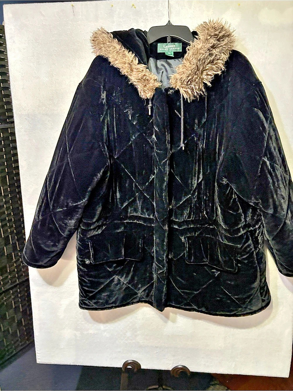 Lauren Ralph Lauren silk blend soft velvet Faux Fur Collar Jacket Size Medium